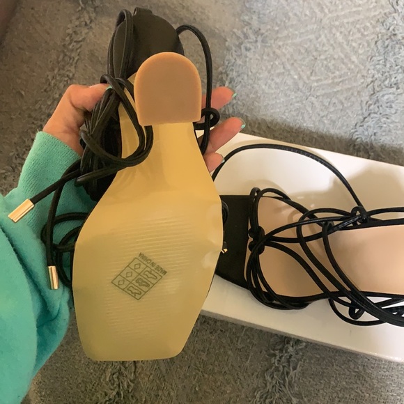 High heels with strap bran new! Never worn! - Picture 2 of 2